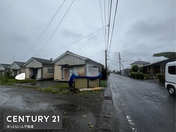 雨の日にもかか...