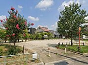 日和公園まで657m