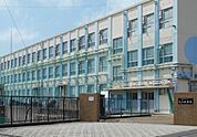 名古屋市立久方中学校まで1528m