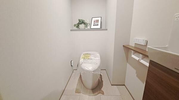 トイレを拡大表示