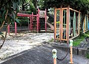 清明山南公園まで216m