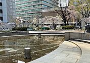 栄公園まで1238m