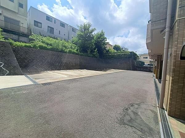 駐車場を拡大表示