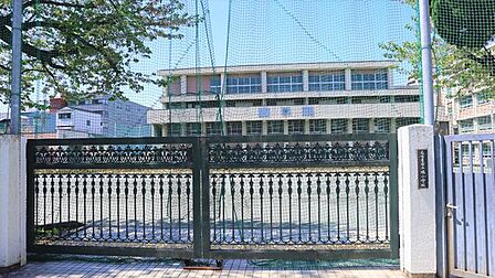 名古屋市立橘小学校まで579m