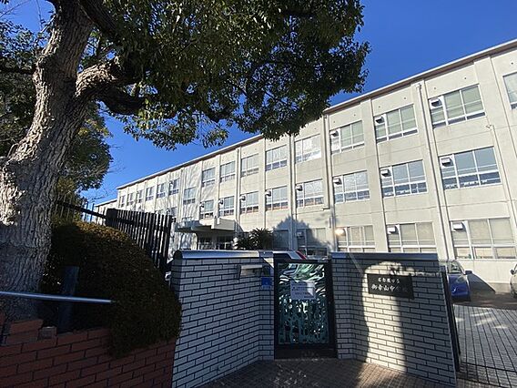 名古屋市立御幸...
