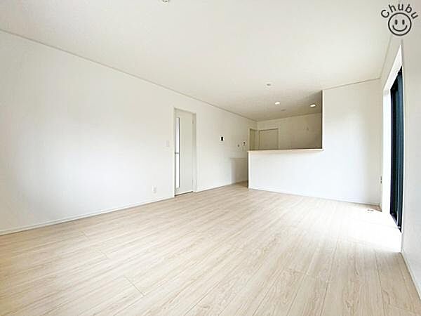 リビング/ダイニングを拡大表示