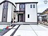 駐車場：お車は2台駐車可能(車種による)！ぜひ現地にて、実際の建物・環境・街並み・日当たりなどなどご確認下さい！平日・お仕事帰りなど、いつでもご案内できますので、お気軽にお問い合わせ下さい！