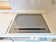 火災のリスクの少ないＩＨクッキングヒーターを採用しています