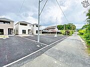 接道：東側公道約4.0ｍ　建物・駐車・環境・街並み・日当たりなどなどご確認下さい！平日・お仕事帰りなど、いつでもご案内できますのでお気軽にお問い合わせ下さい！