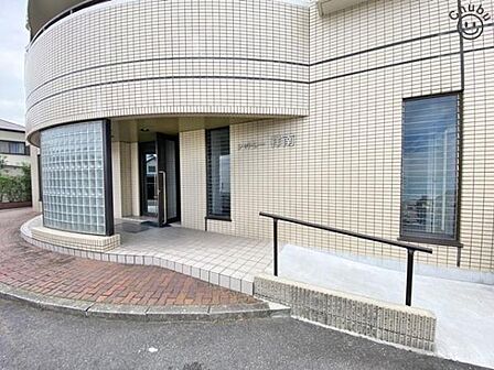 いつも清潔に保たれたエントランス部分