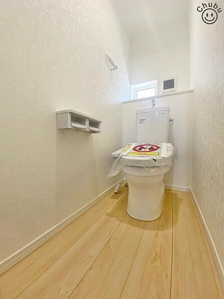 トイレを拡大表示