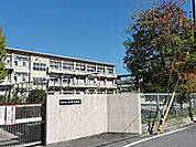 岡崎市立岩津中学校まで1560m