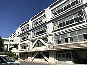 名和小学校まで350m