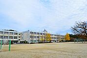 刈谷市立富士松北小学校まで2200m