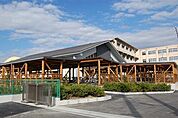 岡崎市立六ツ美中学校まで4000m