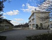 岡崎市立井田小学校まで480m