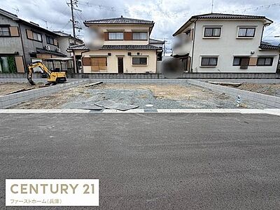 外観:周辺には住宅が立ち並び静かな環境が広がっています。 外観:周辺には住宅が立ち並び静かな環境が広がっています。