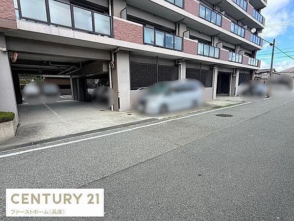 駐車場を拡大表示
