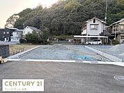 建築中の様子が確認できる物件です。