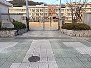太子町立太田小学校まで625m