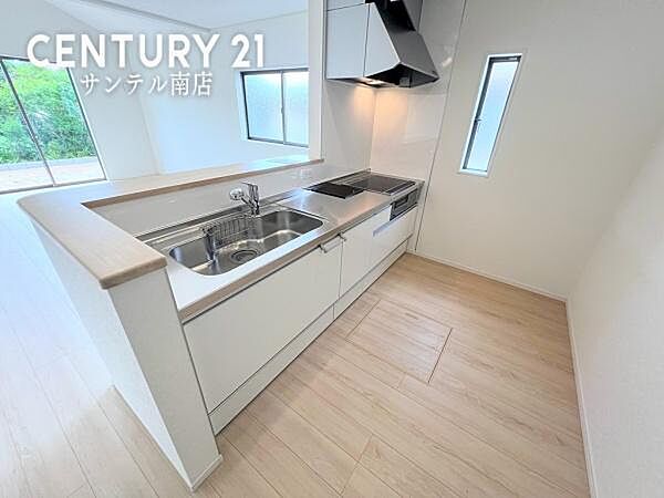 キッチンを拡大表示