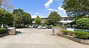 都城市立中郷中学校まで2022m