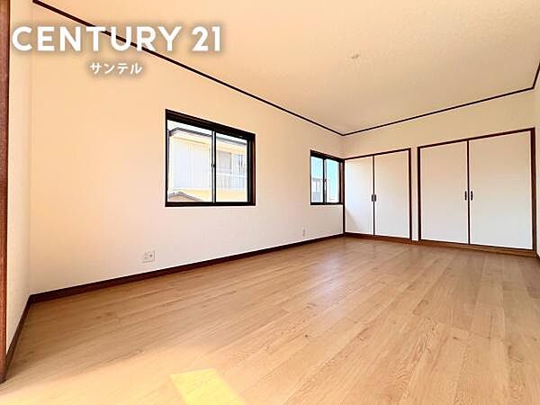 洋室を拡大表示