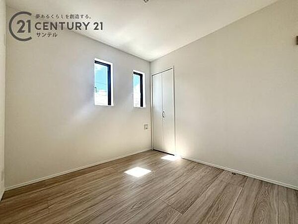 洋室を拡大表示