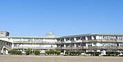都城市立西中学校まで1506m