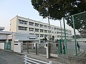 横浜市立上星川小学校まで608m
