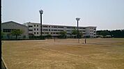 中島中学校まで656m