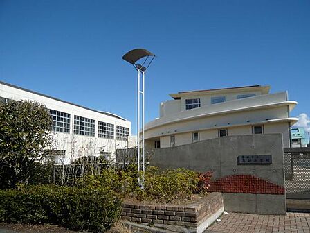 高砂小学校まで1156m