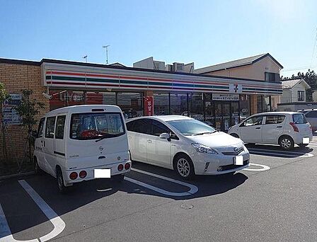 セブンイレブン藤沢辻堂東海岸4丁目店まで881m