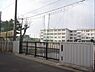 周辺：藤沢市立明治中学校まで887m