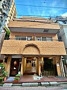 【外観】1983年9月築　鉄筋コンクリート造　5階建（2階部分）