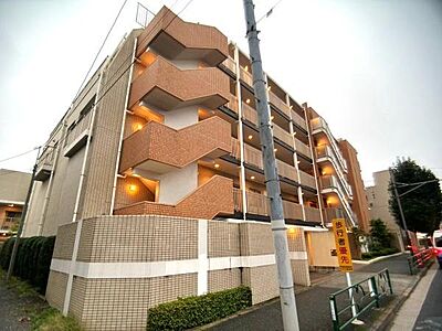 外観：【外観】2003年3月築　鉄筋コンクリート造5階建て（2階部分）