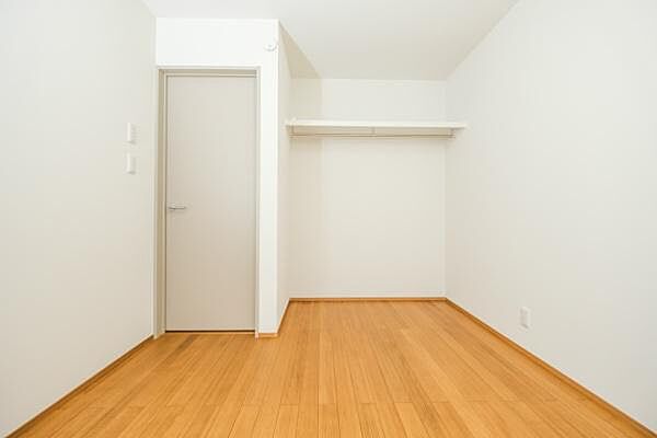 洋室を拡大表示