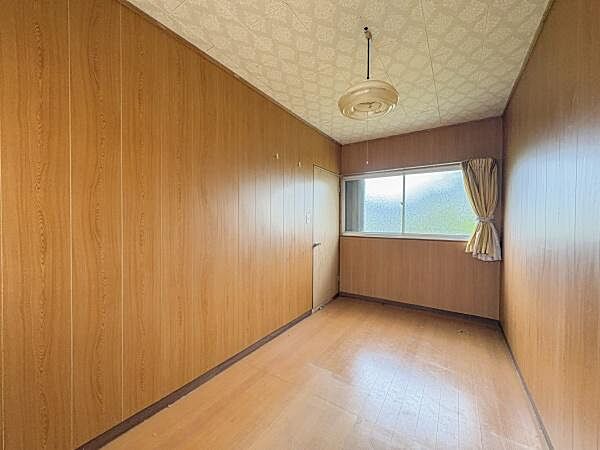 洋室を拡大表示