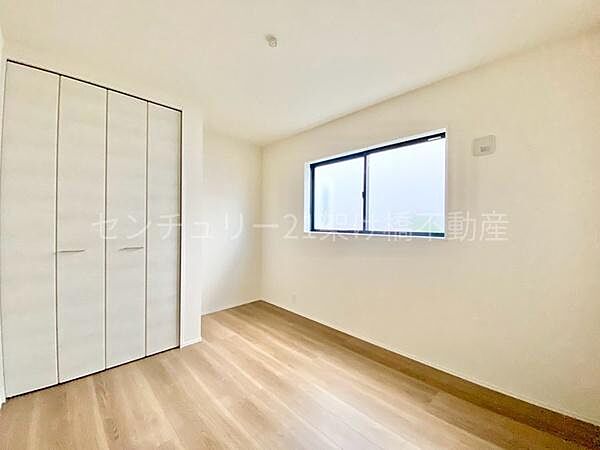 洋室を拡大表示