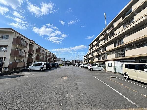 駐車場を拡大表示