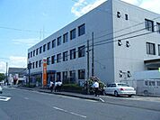 草津郵便局まで122m