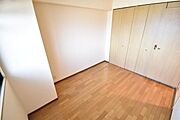 間取り反転タイプになります。