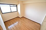 間取り反転タイプになります。