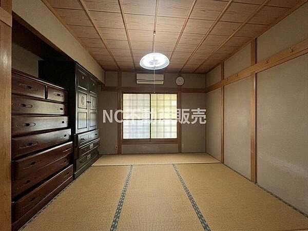寝室