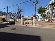 鶴田幼稚園まで195m