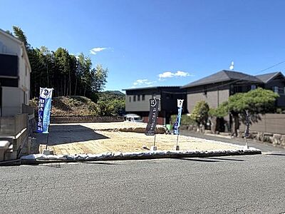 外観:令和9年1月完成予定。オール電化。ゆったりとしたLDK、独立した居室4部屋にサンルーム付き。カーサ・ヴェルディの戸建で快適な暮らしを実現できます。 外観:令和9年1月完成予定。オール電化。ゆったりとしたLDK、独立した居室4部屋にサンルーム付き。カーサ・ヴェルディの戸建で快適な暮らしを実現できます。