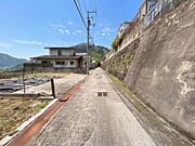 前面道路が確認できる現地写真