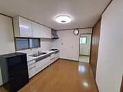 キッチンスペースです！※生成AIにより家具等撤去しております。