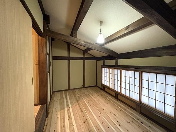 室内を拡大表示