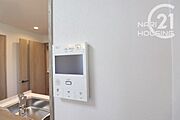 防犯面も安心のTVモニター付きインターホン
